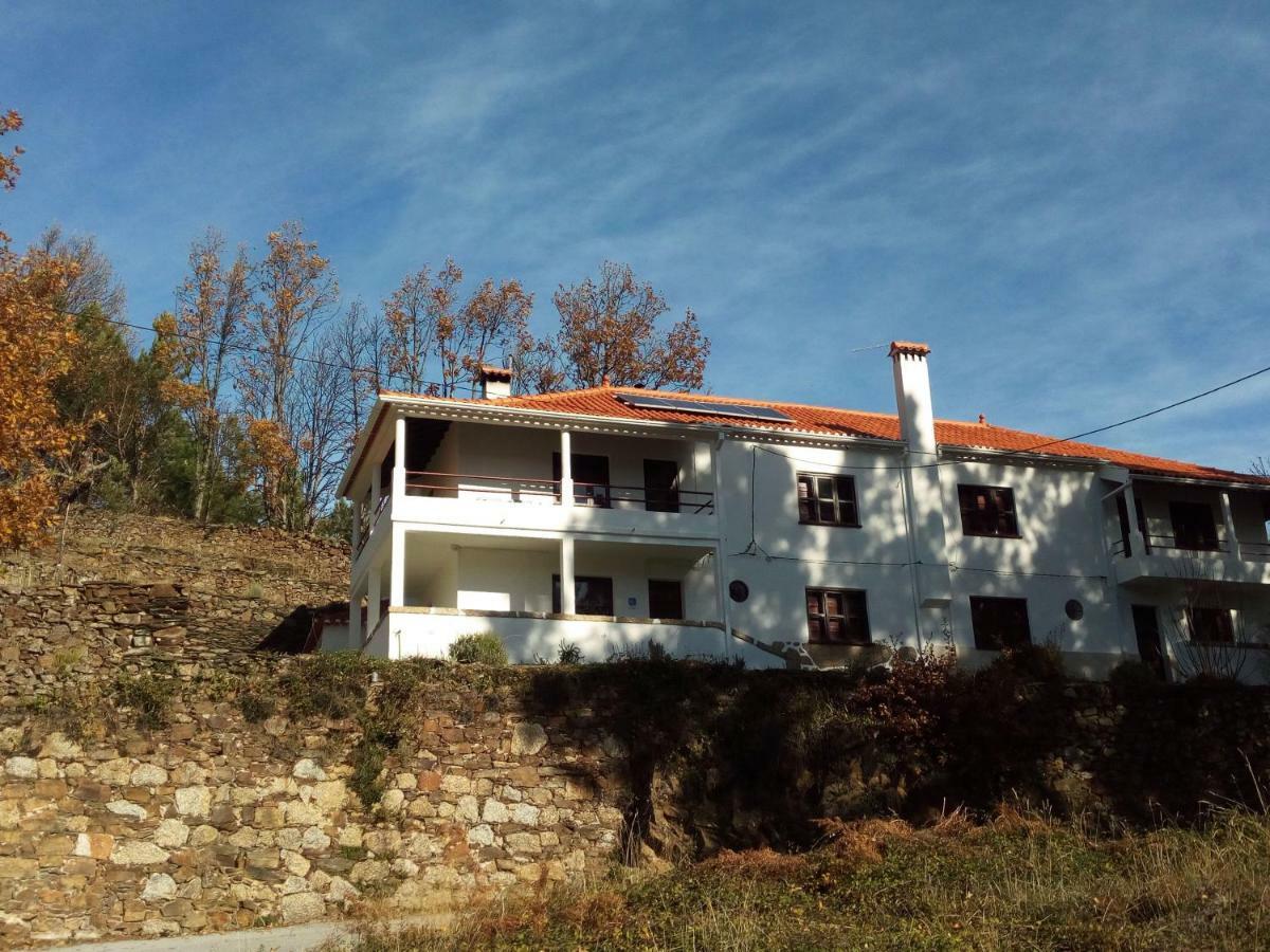 Гостевой дом Casa Da Sico Мантейгас Экстерьер фото